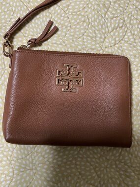 Tory Burch Britten Large Zip Pouch in a brown